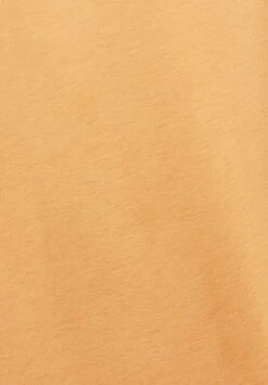 ESPRIT MIT AUFGENÄHTEM LOGO - T-Shirt Basic - Golden Orange 11 ESPRIT MIT AUFGENÄHTEM LOGO - T-Shirt Basic - Golden Orange -Esprit 05f284a40ac84fa483f88c50583fc9a9