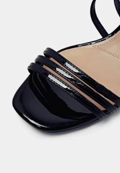 ESPRIT MIT BLOCKABSATZ - Riemensandalette - Navy -Esprit 074871f9fab842479c57813e5499ab45