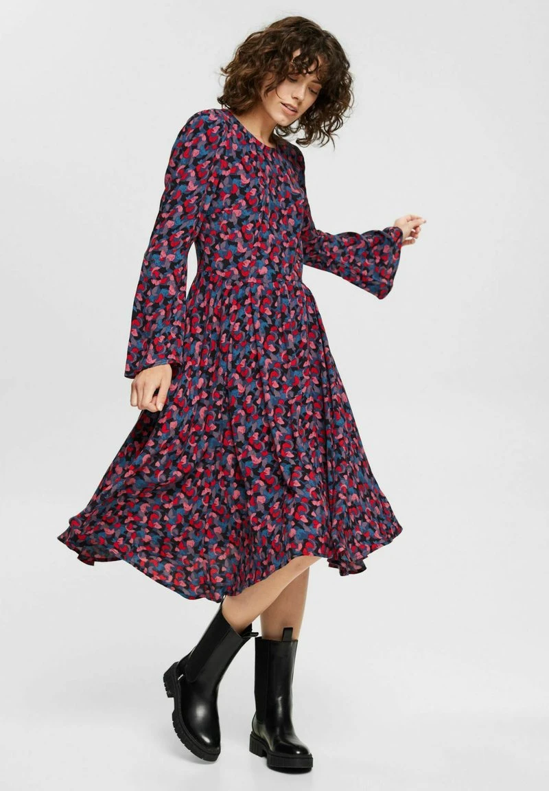 ESPRIT Freizeitkleid - Pink 3 ESPRIT Freizeitkleid - Pink