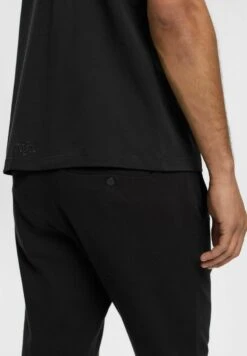 ESPRIT AMBIGRAM CHEST - T-Shirt Print - Black -Esprit 1a1018008ee545d6b2d8353b83d9a67c