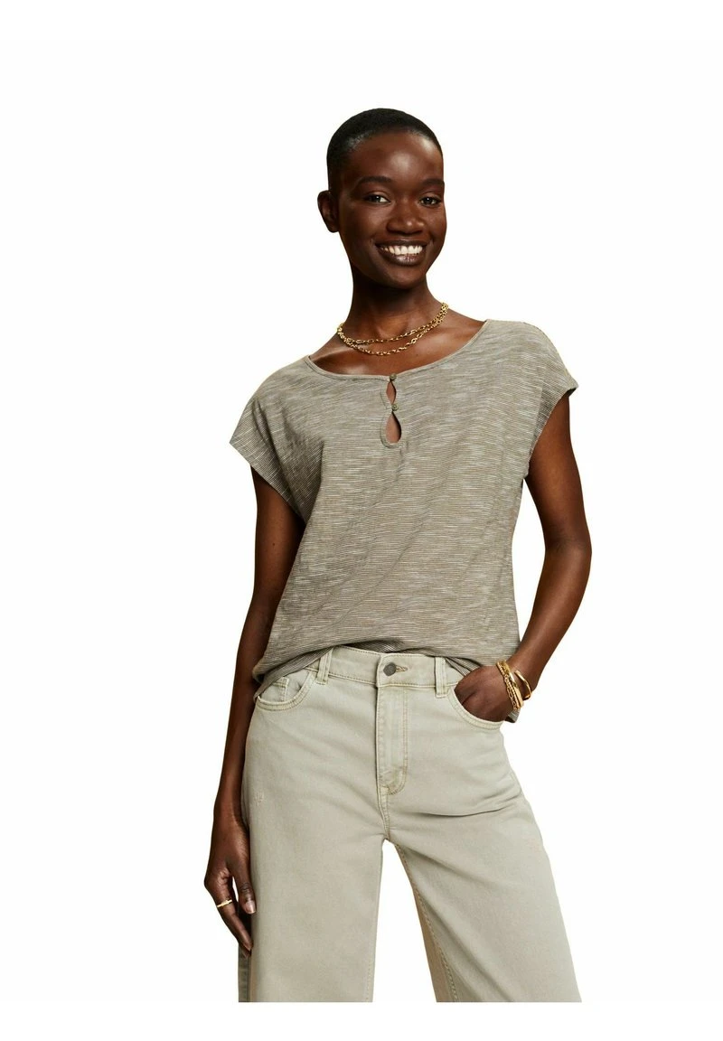 Edc By Esprit T-Shirt Print - Khaki Green 3 Edc By Esprit T-Shirt Print - Khaki Green