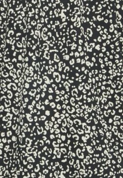 ESPRIT SCHLUSE - Langarmshirt - Black 10 ESPRIT SCHLUSE - Langarmshirt - Black -Esprit 209a8496fc5848e6abdd96aeb45193fd