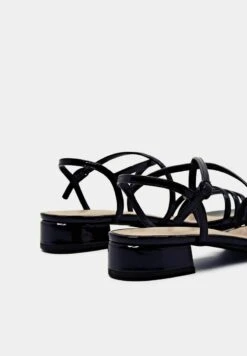 ESPRIT MIT BLOCKABSATZ - Riemensandalette - Navy -Esprit 28d96ad0b363434fb85b34181321fee1