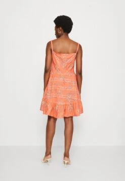 Edc By Esprit Freizeitkleid - Coral Orange 10 Edc By Esprit Freizeitkleid - Coral Orange -Esprit 2a361e8830fc49b48d9b6cfe2496c9f9