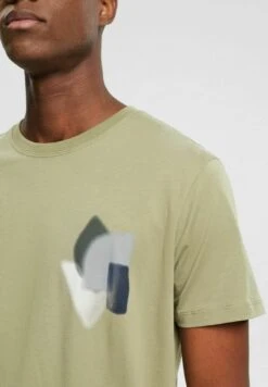 Edc By Esprit MIT PRINT AUF BRUSTHÖHE - T-Shirt Print - Light Khaki -Esprit 2fc9d92088e64a568f638e3997d40a37