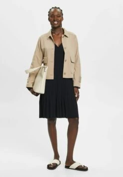 ESPRIT PLISSIERTES WICKEL MIT LANGEN ÄRMELN - Strickkleid - Black 12 ESPRIT PLISSIERTES WICKEL MIT LANGEN ÄRMELN - Strickkleid - Black -Esprit 32822e49047241debd286fa32a7a602b