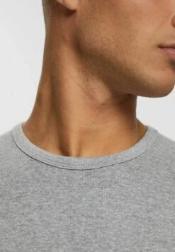 ESPRIT SLIM FIT - T-Shirt Basic - Medium Grey 12 ESPRIT SLIM FIT - T-Shirt Basic - Medium Grey -Esprit 46fc688f9cef4902b017b30a8b952afd