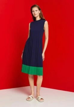ESPRIT ÄRMELLOSES MIT RUNDHALS - Strickkleid - Dark Blue 10 ESPRIT ÄRMELLOSES MIT RUNDHALS - Strickkleid - Dark Blue -Esprit 4e5e029a69e74760a2dd10548c46ec7f