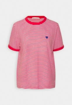 Edc By Esprit TEE - T-Shirt Print - Red 11 Edc By Esprit TEE - T-Shirt Print - Red -Esprit 6335e8efd3324faa916404c6eaf172af 1