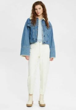 ESPRIT T-Shirt Basic - Pastel Blue 9 ESPRIT T-Shirt Basic - Pastel Blue -Esprit 6355c5f9814c46c385b5d3f432398f00