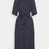 ESPRIT DRESS MIDI PRINT - Blusenkleid - Navy 1 ESPRIT DRESS MIDI PRINT - Blusenkleid - Navy -Esprit 7c385dff821f4f69800ae82a06732ce3 1