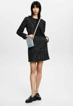 ESPRIT T-Shirt Basic - Black 12 ESPRIT T-Shirt Basic - Black -Esprit 7c43a0ff78ed43cbb01c72a6dbe982e0