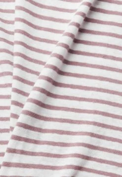 ESPRIT T-Shirt Print - Mauve 13 ESPRIT T-Shirt Print - Mauve -Esprit 84ea1df57303470588e1a4492c4e9699