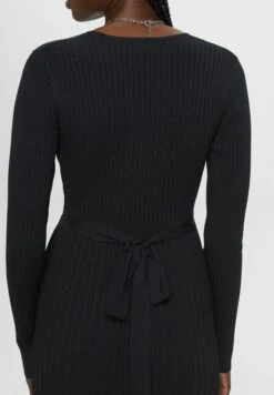 ESPRIT PLISSIERTES WICKEL MIT LANGEN ÄRMELN - Strickkleid - Black 11 ESPRIT PLISSIERTES WICKEL MIT LANGEN ÄRMELN - Strickkleid - Black -Esprit 85647ecb5fe74f27a43152ba5cfe5676