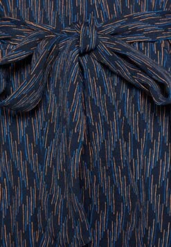 ESPRIT DRESS MIDI PRINT - Blusenkleid - Navy 10 ESPRIT DRESS MIDI PRINT - Blusenkleid - Navy -Esprit 8634b40eecbf4e3ea35f7b39a90fded3