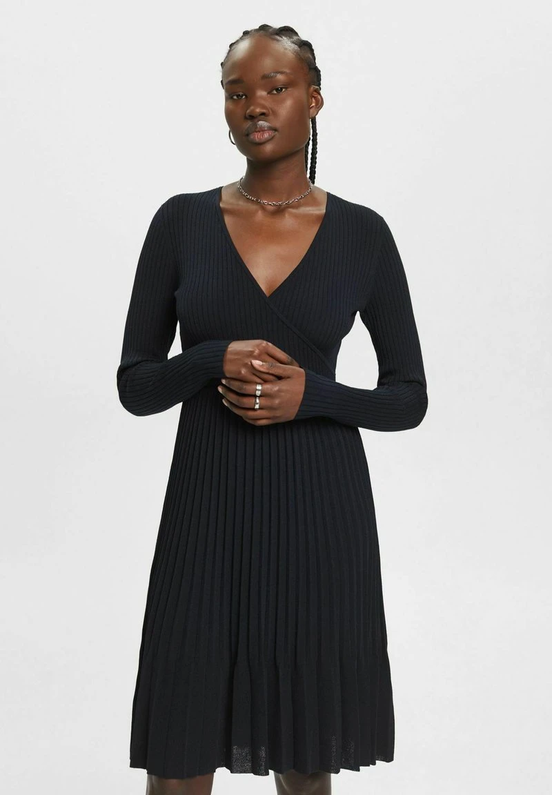 ESPRIT PLISSIERTES WICKEL MIT LANGEN ÄRMELN - Strickkleid - Black 3 ESPRIT PLISSIERTES WICKEL MIT LANGEN ÄRMELN - Strickkleid - Black