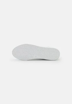 ESPRIT Sneaker Low - White 12 ESPRIT Sneaker Low - White -Esprit 95164e8d98fb4b22ad8e6b0b7a790e0a