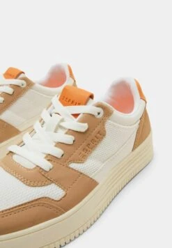 ESPRIT MIT PLATEAUSOHLE - Sneaker Low - Camel 13 ESPRIT MIT PLATEAUSOHLE - Sneaker Low - Camel -Esprit abe7b44cd90e4638b30c2f0b9fdcf88f