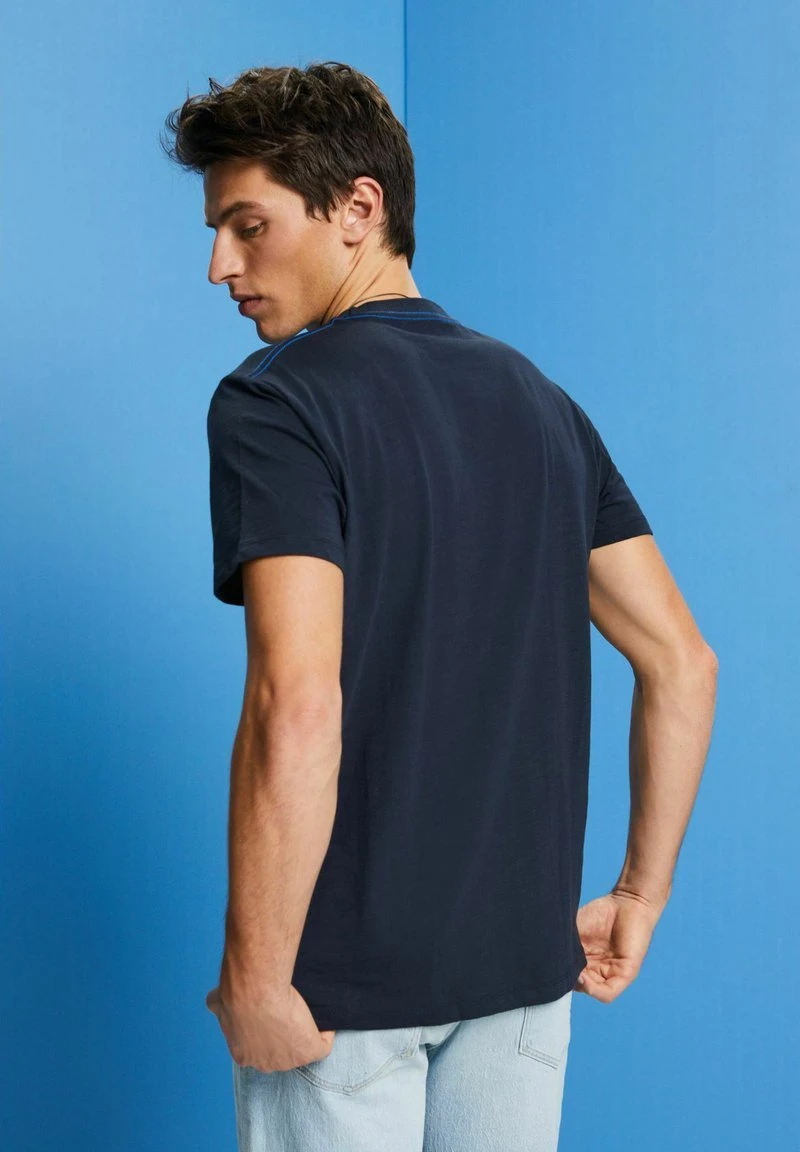ESPRIT T-Shirt Basic - Navy 7 ESPRIT T-Shirt Basic - Navy – Bild 5