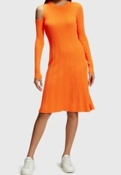 ESPRIT SCHULTER - Strickkleid - Red Orange 13 ESPRIT SCHULTER - Strickkleid - Red Orange -Esprit b19814a605d84d8ab81c31e33087219a 1