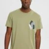 Edc By Esprit MIT PRINT AUF BRUSTHÖHE - T-Shirt Print - Light Khaki 1 Edc By Esprit MIT PRINT AUF BRUSTHÖHE - T-Shirt Print - Light Khaki -Esprit b7450cec50c349189ce961b23a32ff4f