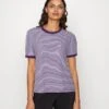 Edc By Esprit TEE - T-Shirt Print - Dark Purple 2 Edc By Esprit TEE - T-Shirt Print - Dark Purple -Esprit c37f0ddf58df4a2f929705fdf9fad0ac