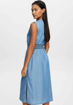 ESPRIT ÄRMELLOSES - Jeanskleid - Blue Medium Washed New -Esprit da4fe14395e34fe485f39b86f3e4ae01