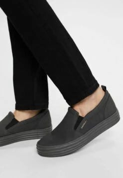 ESPRIT Sneaker Low - Black
