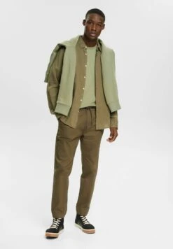 Edc By Esprit T-Shirt Basic - Light Khaki 12 Edc By Esprit T-Shirt Basic - Light Khaki -Esprit f2fa0218f50c4e1882d810bb950e141e