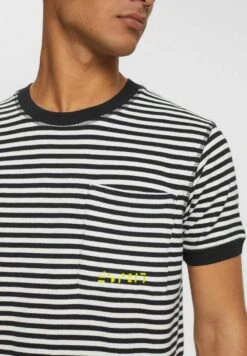 ESPRIT MIT STREIFEN - T-Shirt Print - Black 11 ESPRIT MIT STREIFEN - T-Shirt Print - Black -Esprit f36d665cd14d43b984fc460abceed8b3